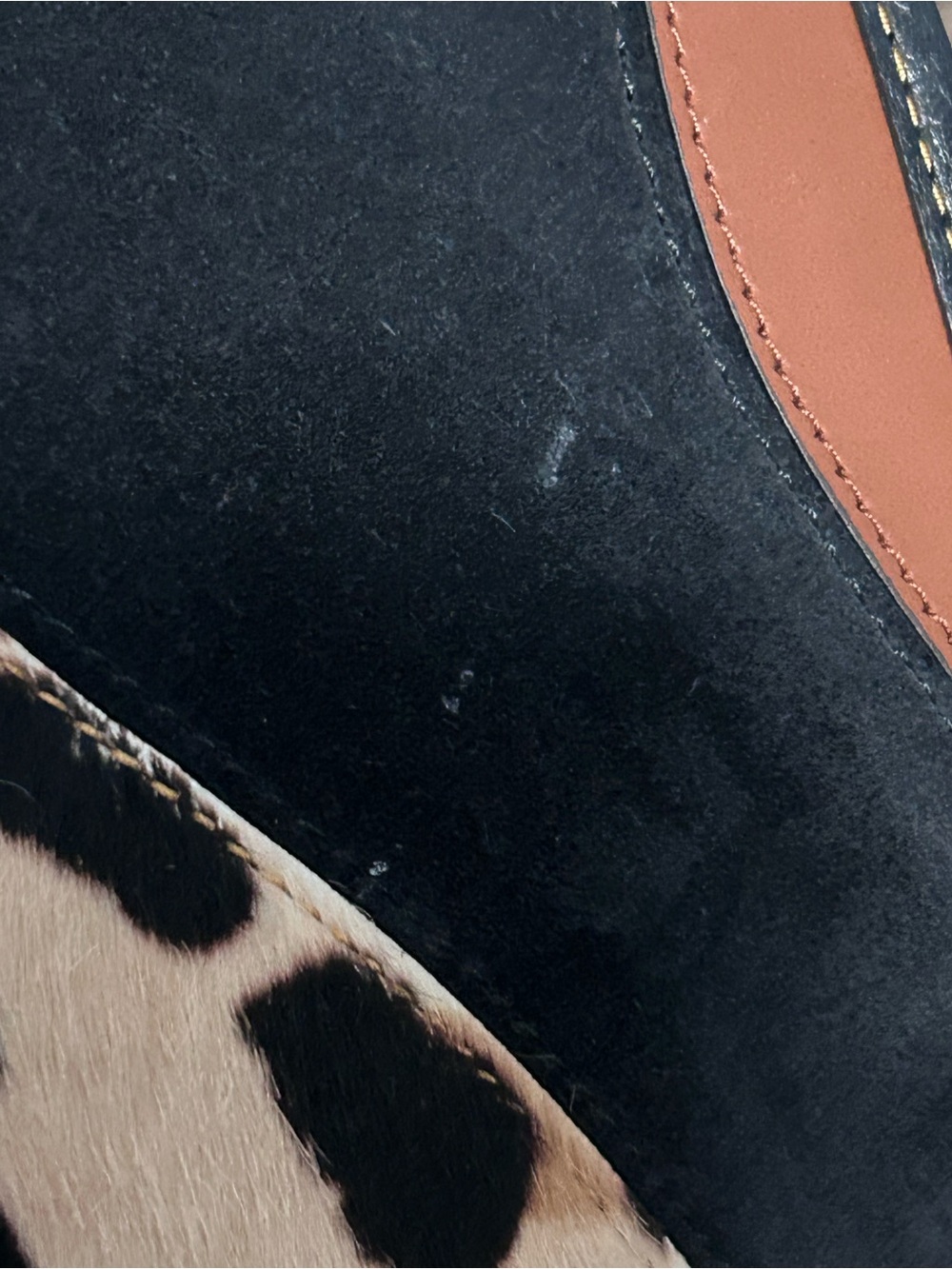 Coach 1941 Leopard Patchwork
Rogue 30 #32879 - Picture 7 of 16